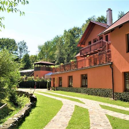 Liškův Mlýn Orlická přehrada Hotel Milesov Exterior foto