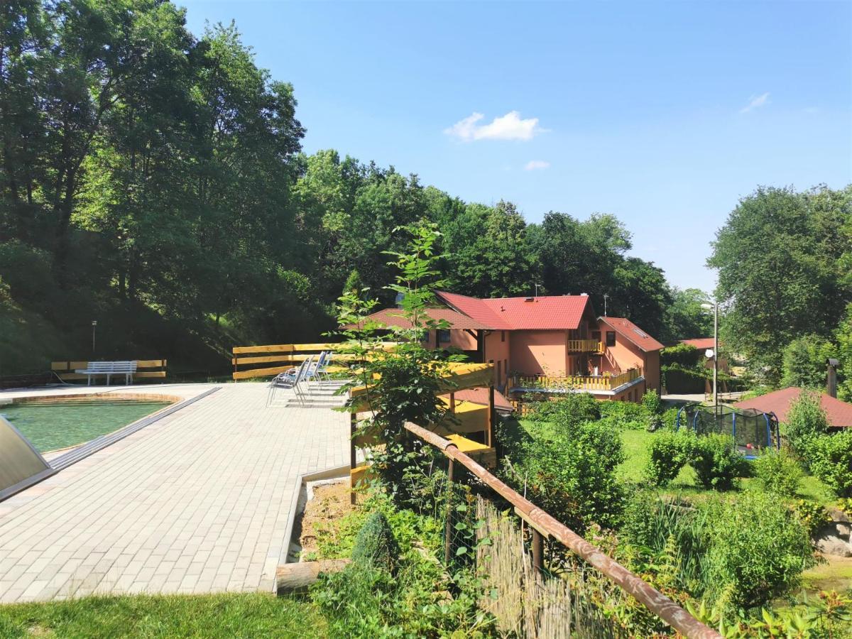 Liškův Mlýn Orlická přehrada Hotel Milesov Exterior foto