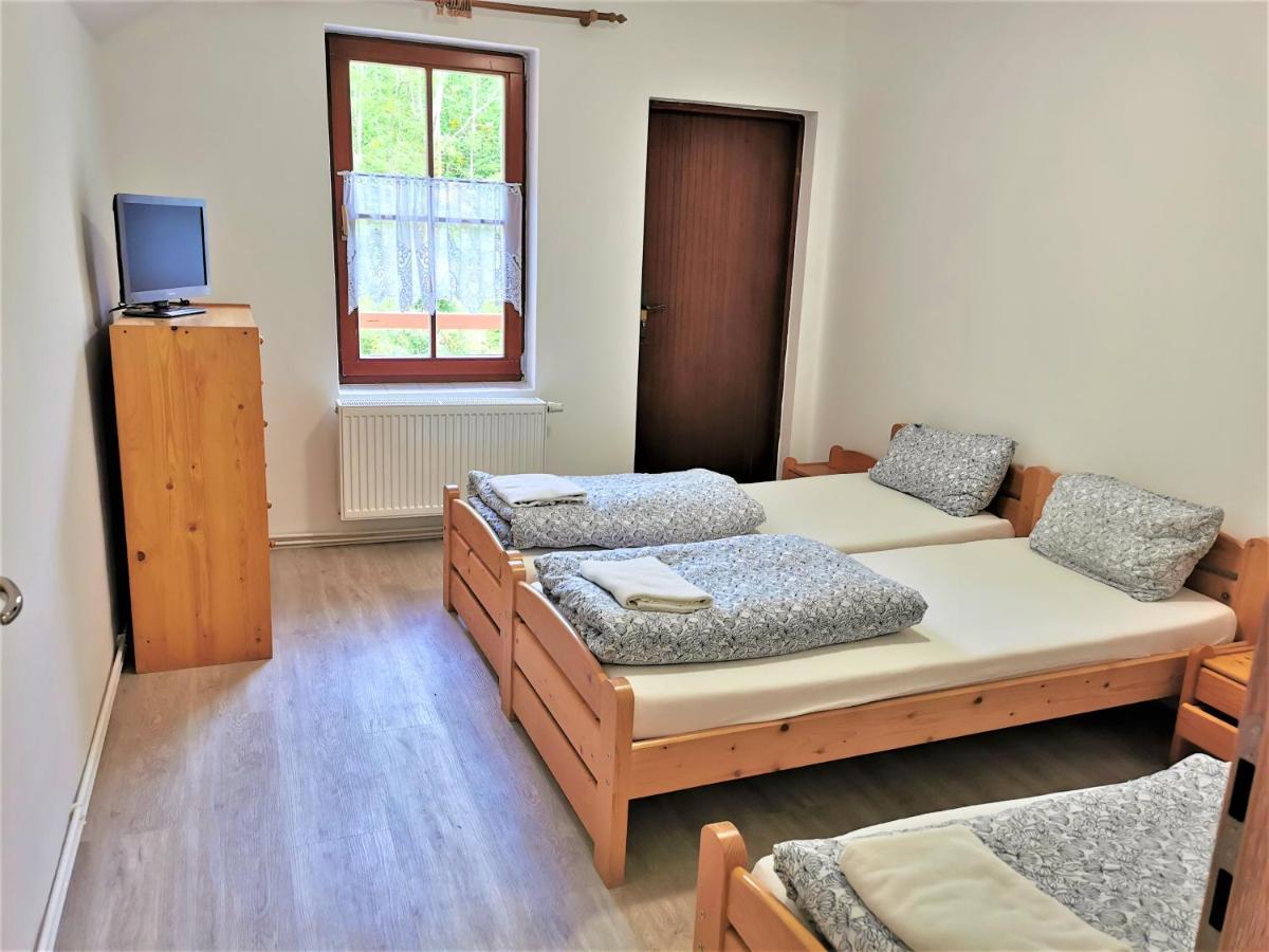 Liškův Mlýn Orlická přehrada Hotel Milesov Exterior foto