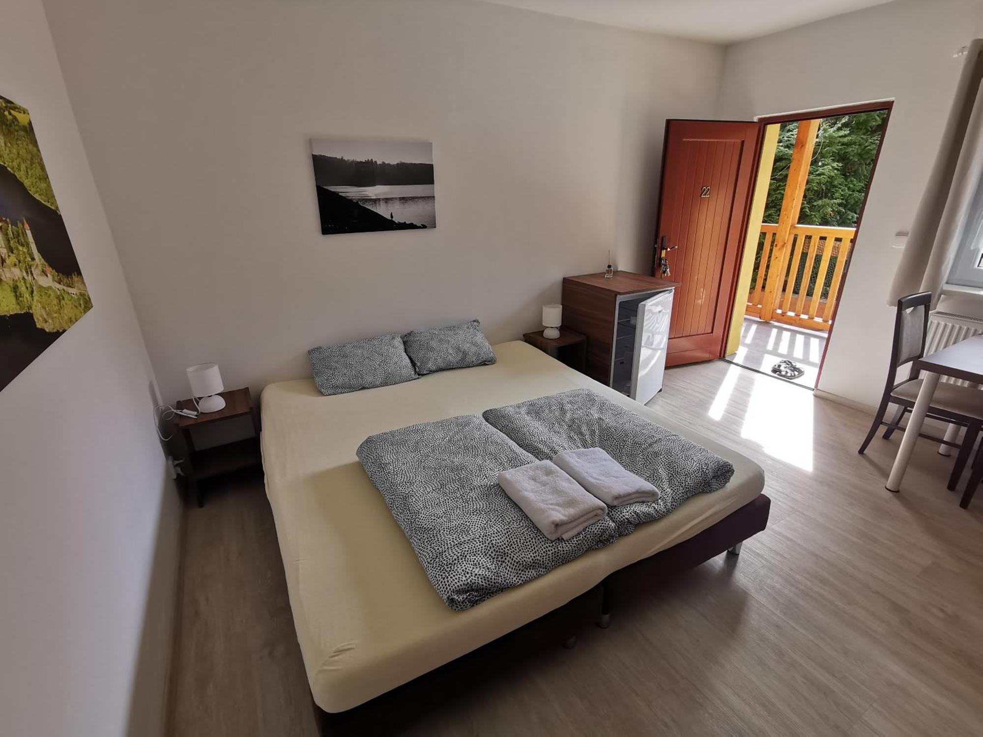 Liškův Mlýn Orlická přehrada Hotel Milesov Exterior foto